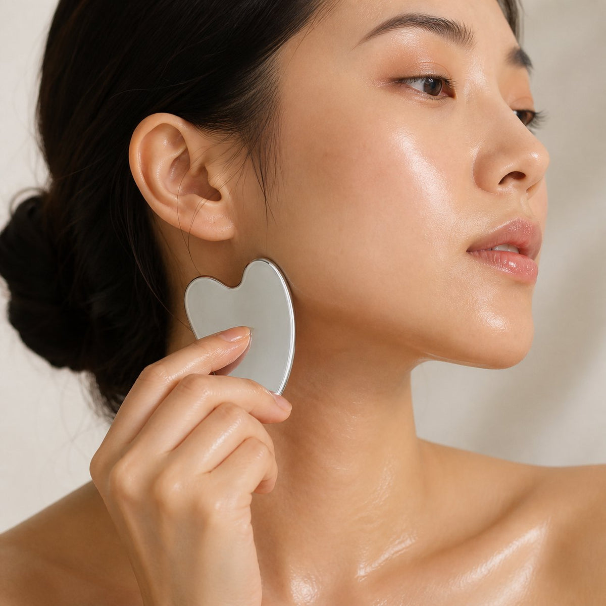 Gua Sha en la rutina facial